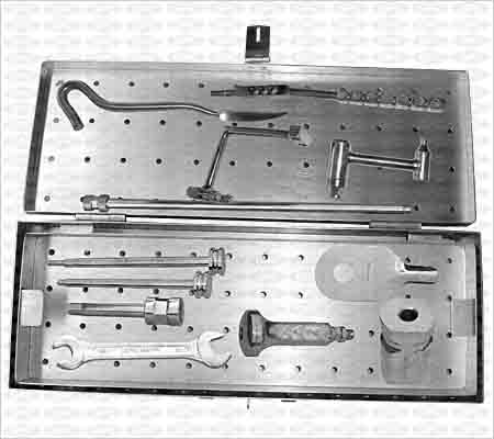 Instrument Set For Humerus Nails (UHN)
