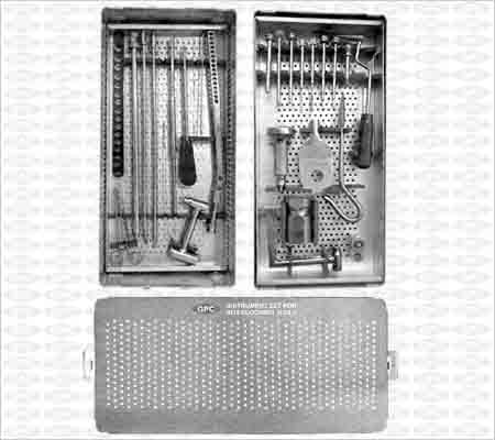 Instrument Set for Femur Interlocking Nails