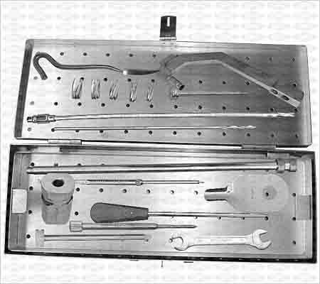 Instrument Set for Reconstruction Nails